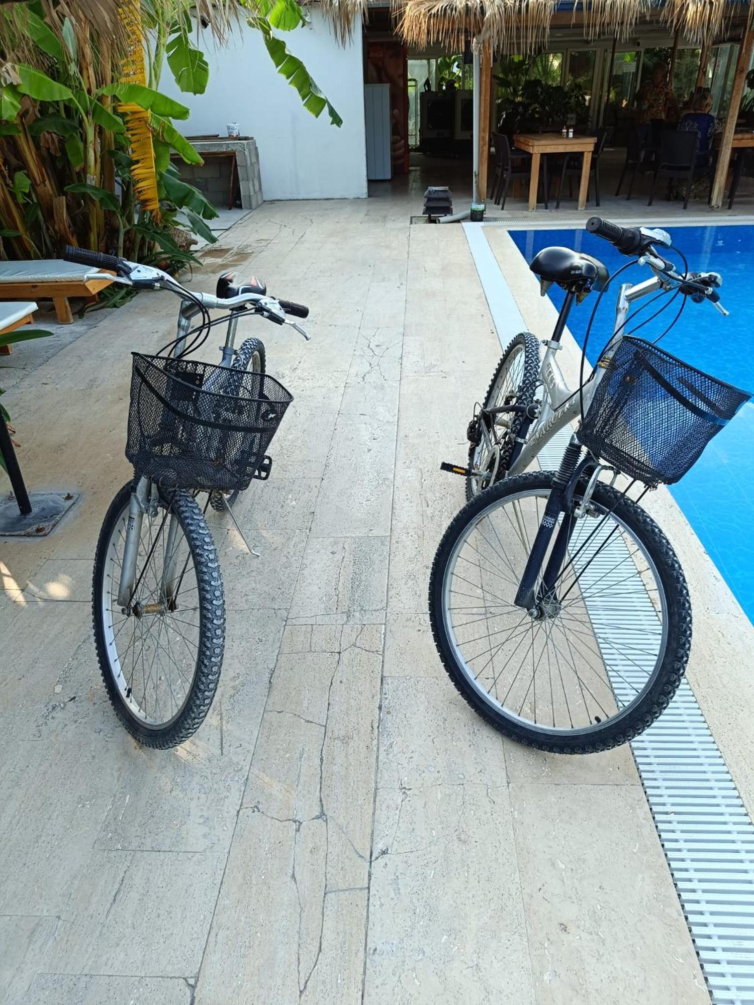 Hotel Kiris Garden *